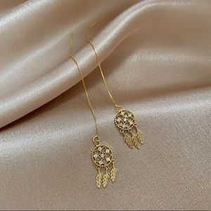 🔸2 for $15🔸Ear String